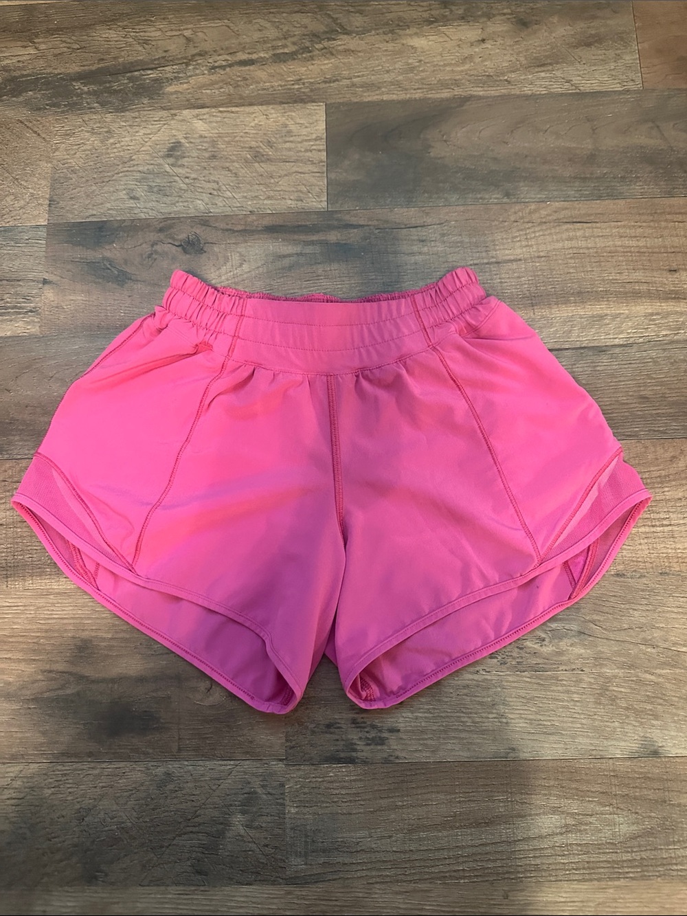 pink lulu shorts 4 inch
